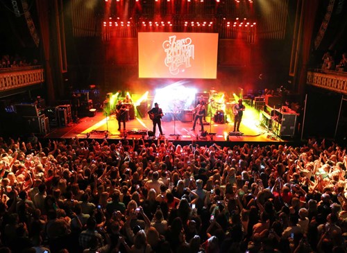 Apartments.com invites a Big Musical Guest for a Bash at the Tabernacle